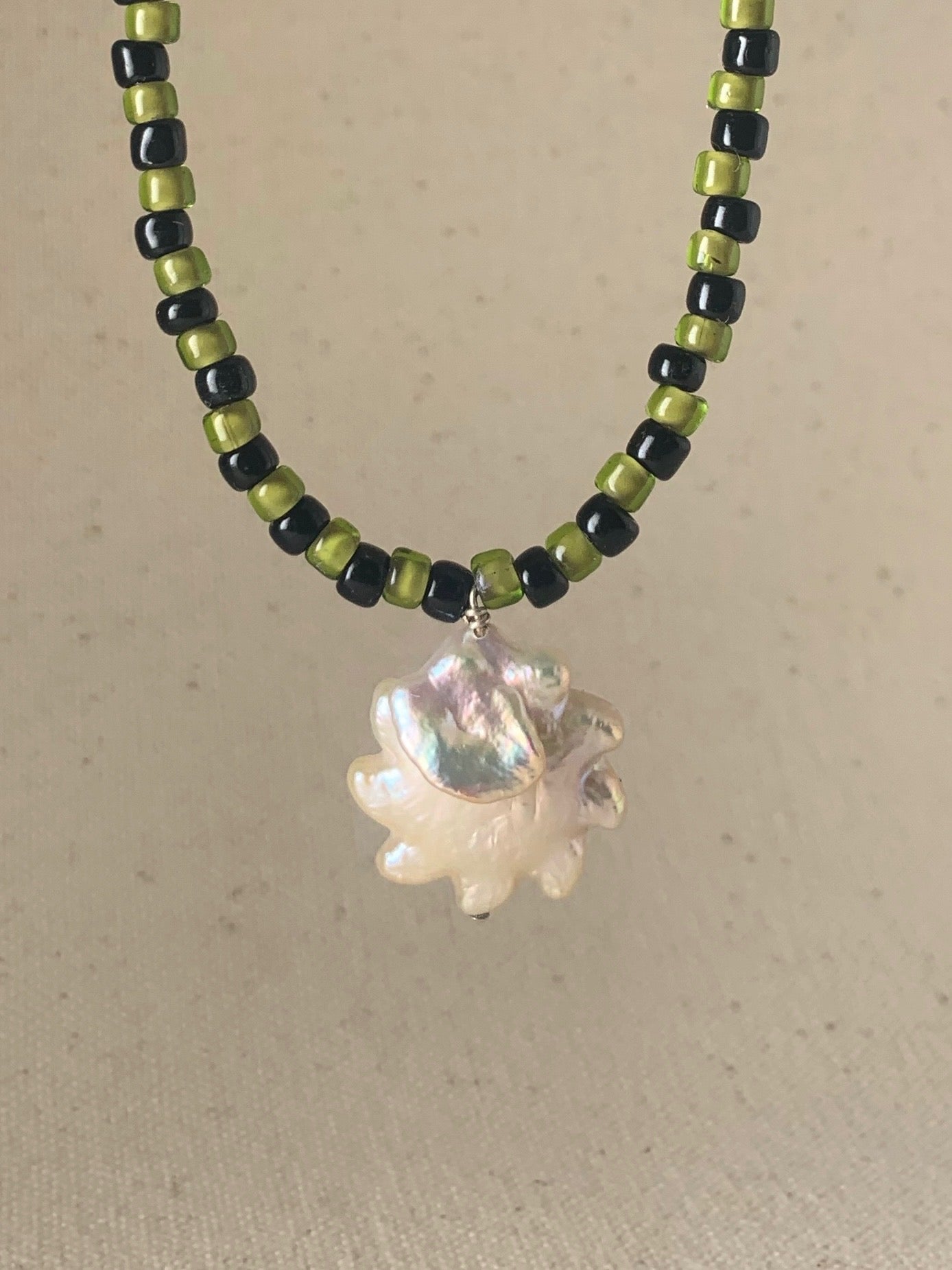 EQUINOX NECKLACE, SUN PEARL