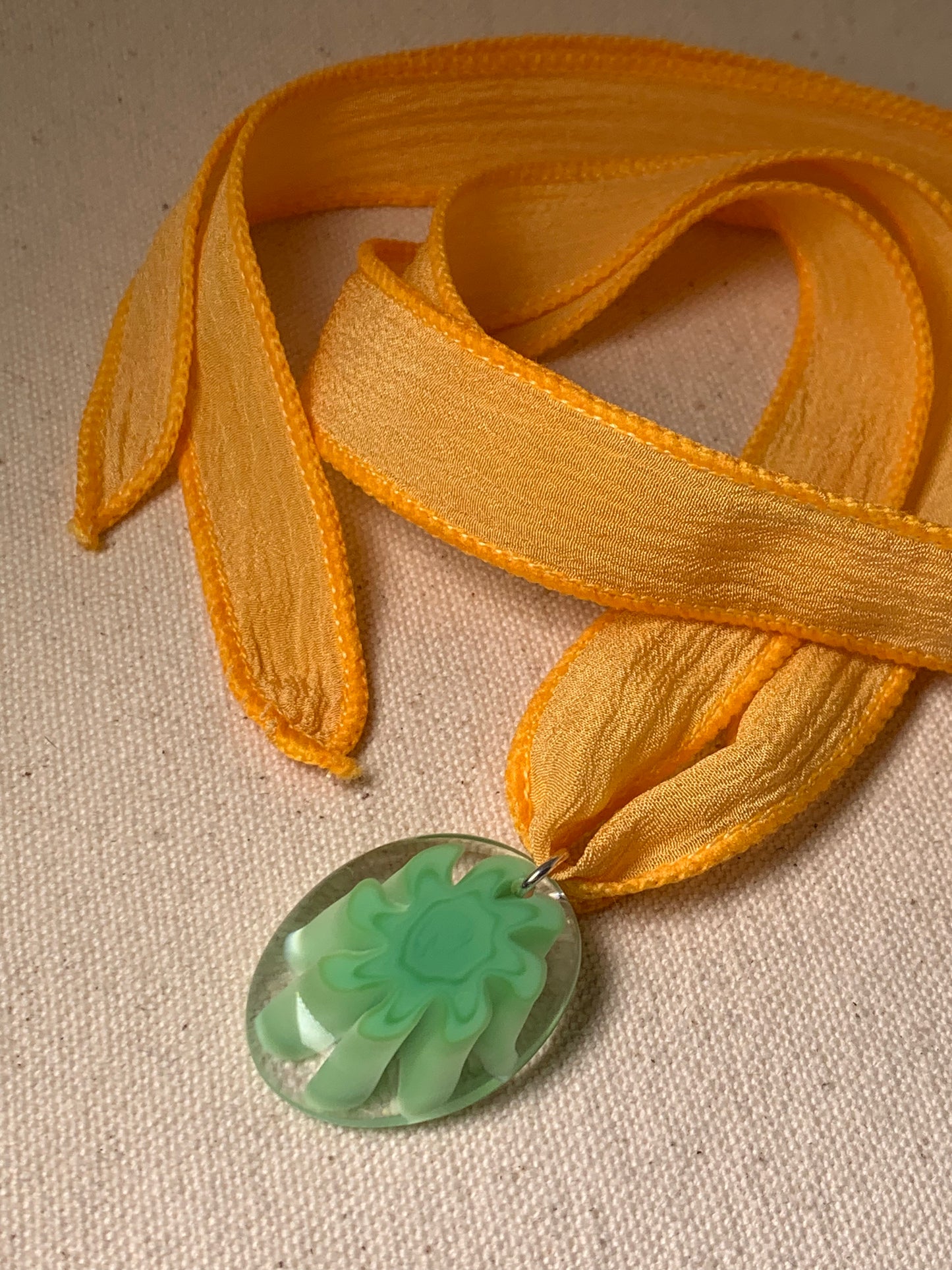 BIG STAR NECKLACE, CAS