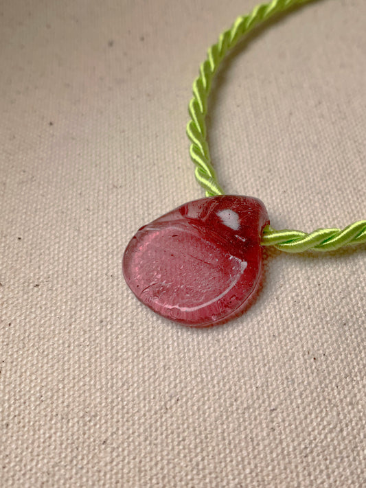 DEVOTEE NECKLACE, ROSE LIME